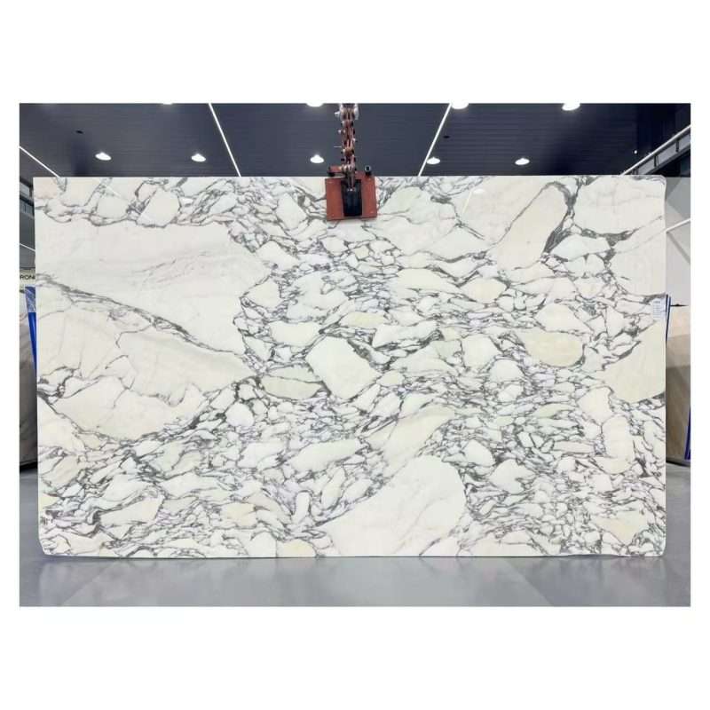 Arabescato White marble veining detail
